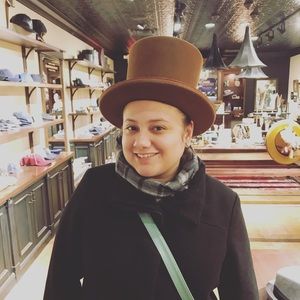 Meet your Posher, Anabel